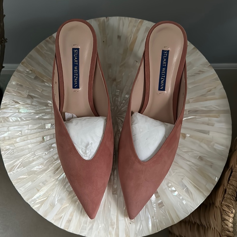 Stuart Weitzman Suede Low Heels in Blush - NWT!
